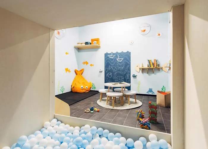 ホテル Harry's Linz-urfahr & リンツ